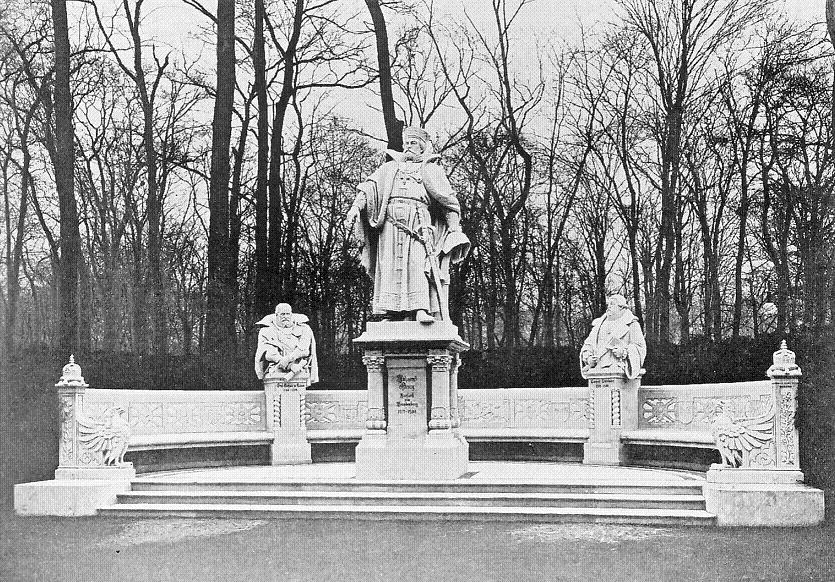 Gruppe 21 der Siegesallee mit dem Standbild des Kurfürsten Johann Georg, Bildhauer Martin Wolff