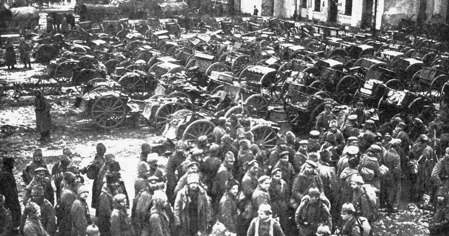 Russische Kriegsgefangene nach der Schlacht bei Tannenberg