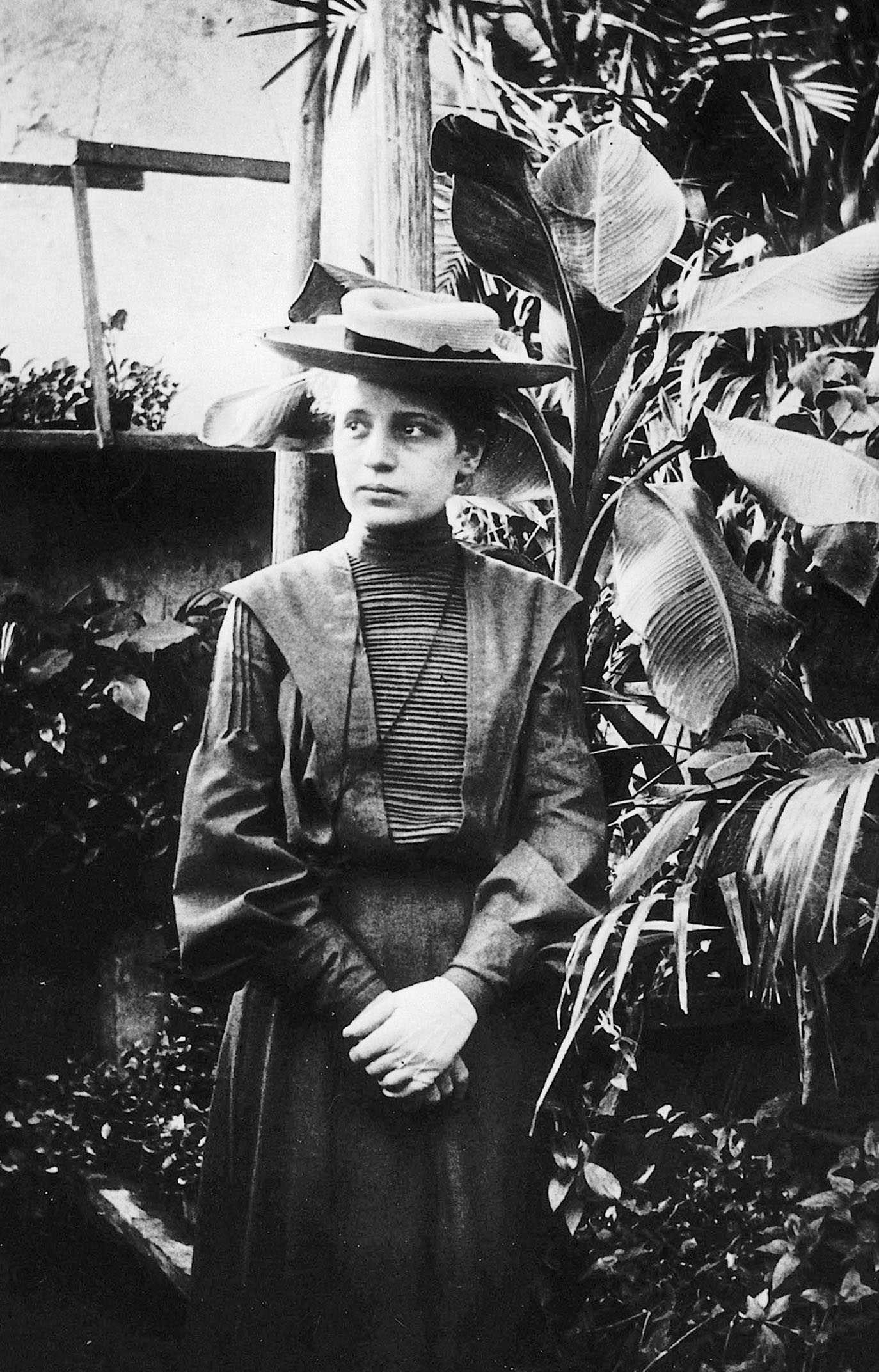 Porträtfoto Lise Meitner