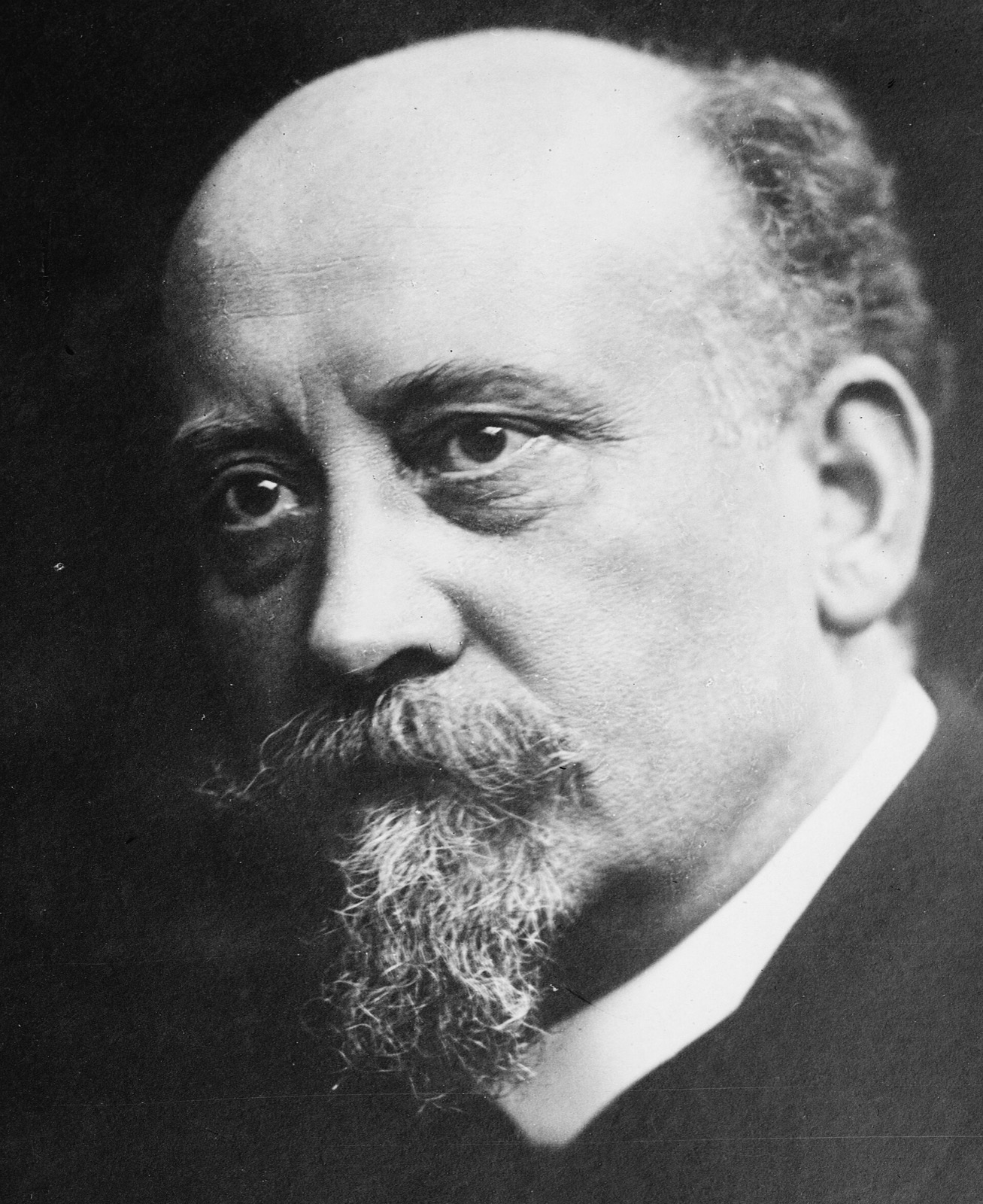 Porträtfoto Philipp Scheidemann