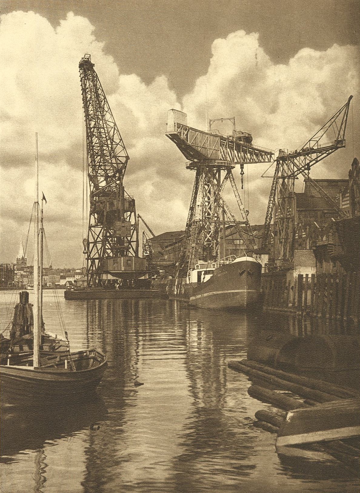 Blick auf die Kieler Germaniawerft