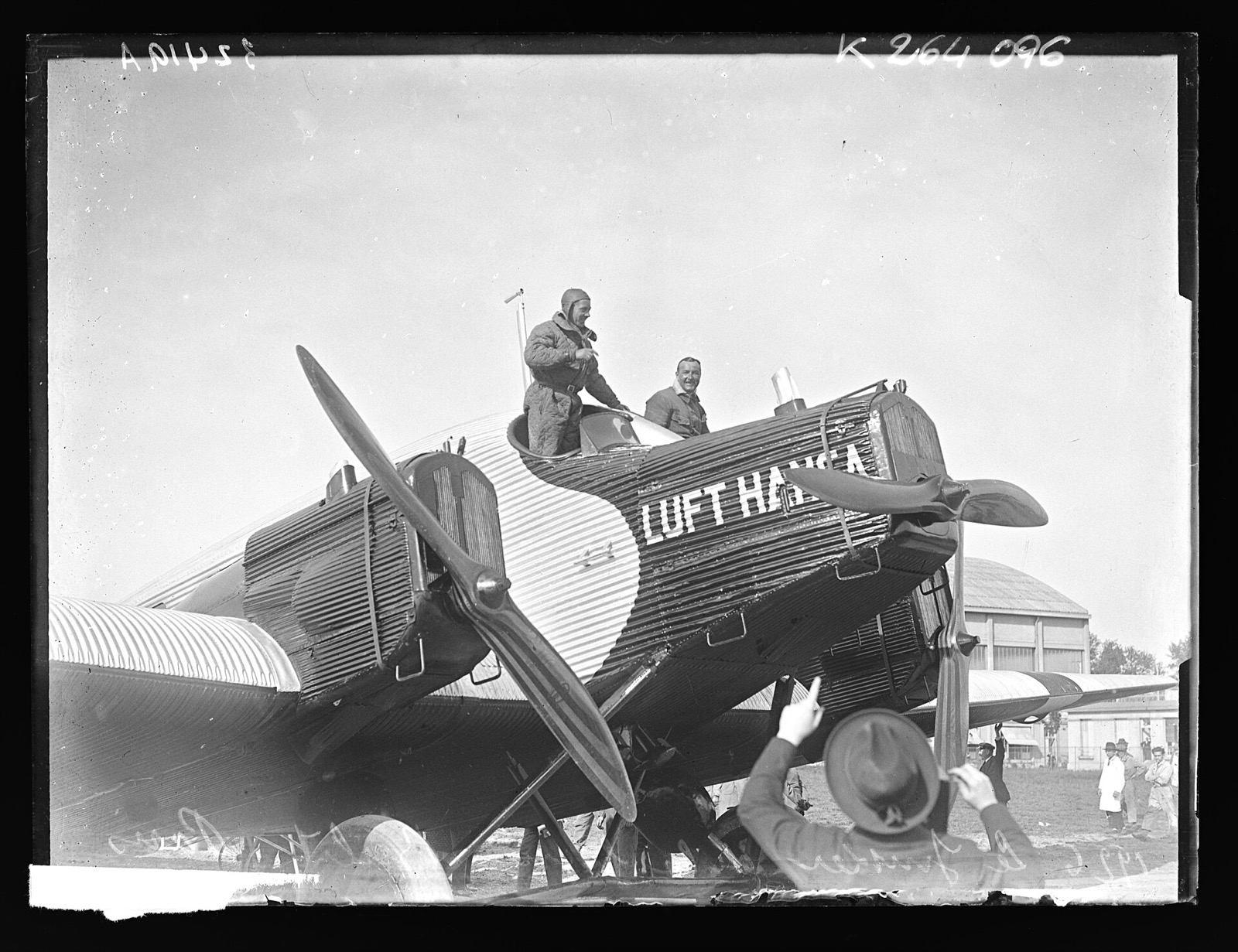 Junkers-Verkehrsflugzeug der Berlin-Paris-Linie, Le Bourget 1926