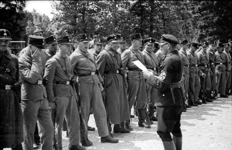 SS-Wachmannschaft im Konzentrationslager Dachau, Mai 1933