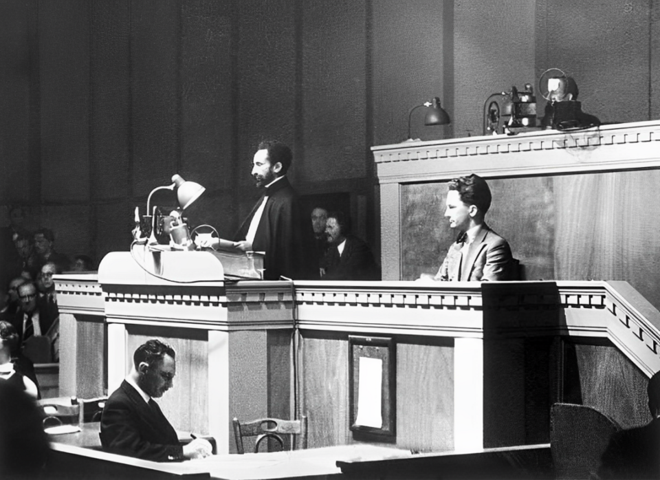 Kaiser Haile Selassie hält im Juni 1936 seine Rede vor dem Völkerbund in Genf