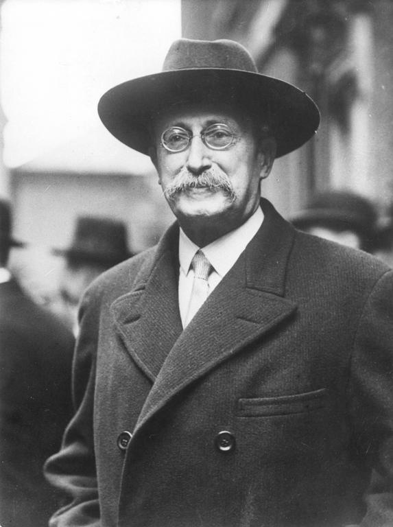 Léon Blum, 1936 erster sozialistischer Ministerpräsident Frankreichs