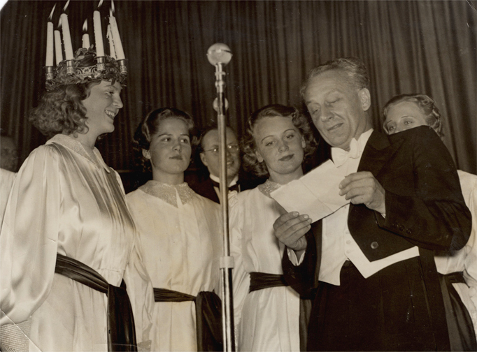 Albert Szent-Györgyi beim Lucia-Fest in Stockholm, 1937