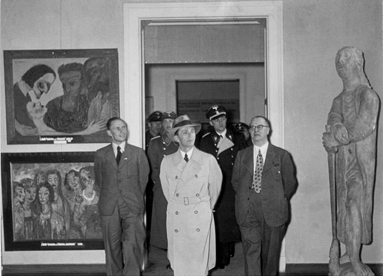 Die Propagandaschau Entartete Kunst, München 1937