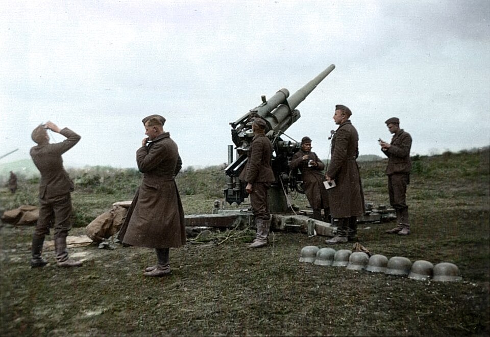 Franco-treue Artillerie im Feuergefecht während der Schlacht am Ebro, Herbst 1938