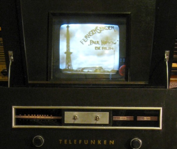 Der Telefunken-Fernsehempfänger FE VI in Betrieb