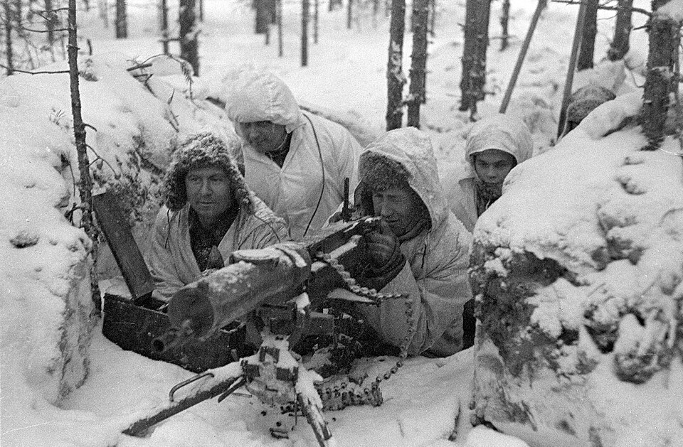 Finnisches Maschinengewehrnest im Winterkrieg