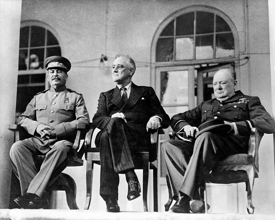 Stalin, Roosevelt und Churchill auf der Teheran-Konferenz, 1943