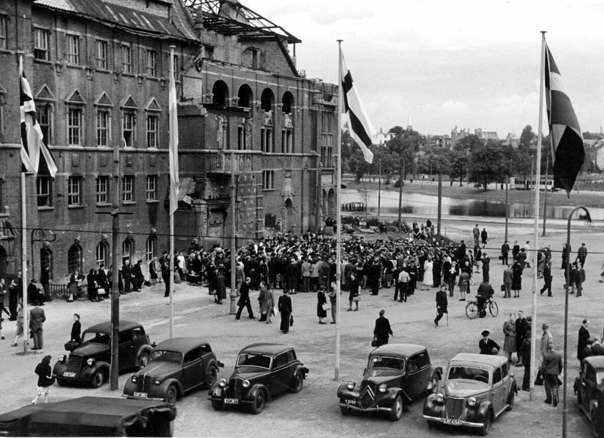 Platzkonzert auf dem Rathausplatz zur Septemberwoche