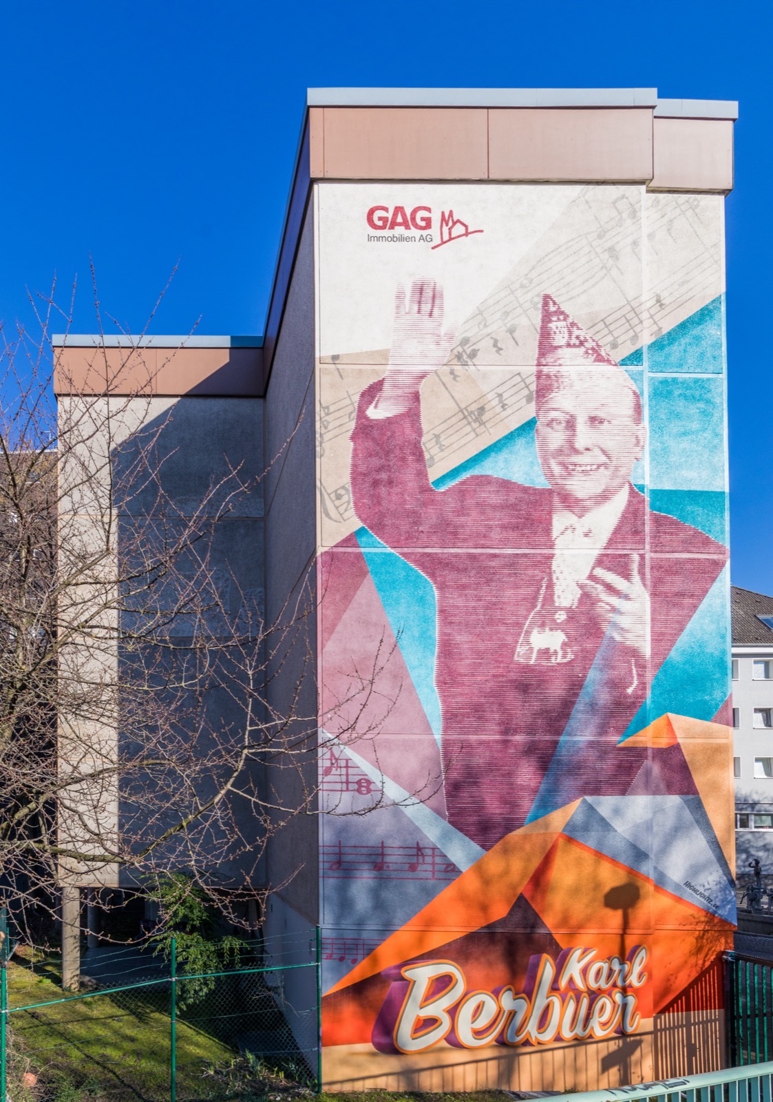 Wandgemälde zu Ehren Karl Berbuers an seinem früheren Wohnhaus in Köln