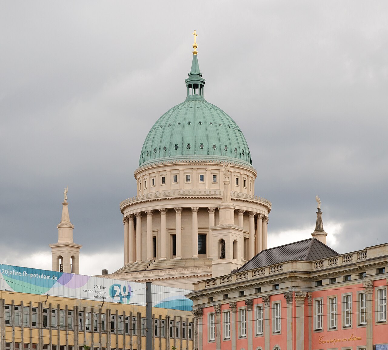 Die Nikolaikirche in Potsdam, neuem Bezirkssitz