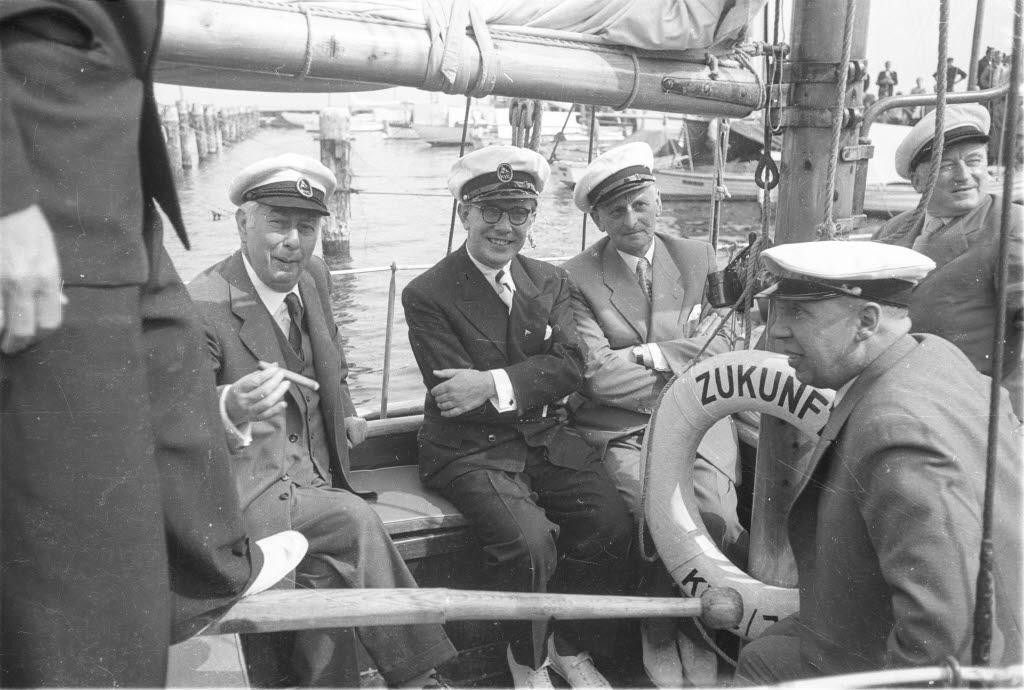 Diplomatensegeln beim Kieler Yacht-Club zur Kieler Woche 1957
