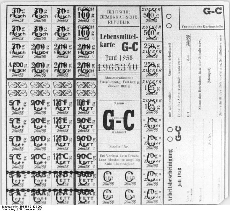 Eine DDR-Lebensmittelkarte, wie sie 1958 abgeschafft wird