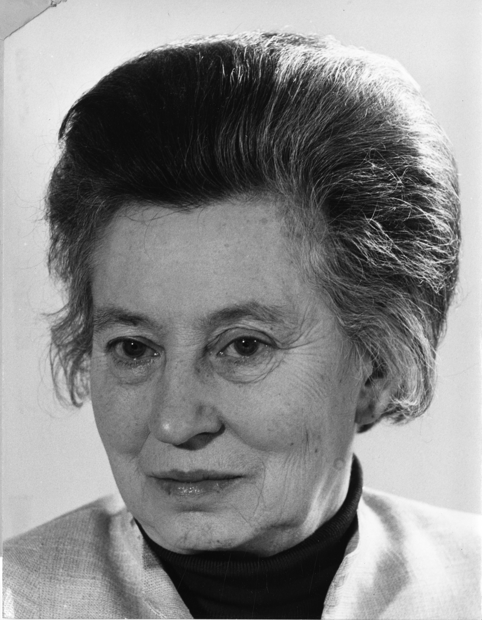 Elisabeth Schwarzhaupt, erste Bundesministerin der Bundesrepublik Deutschland