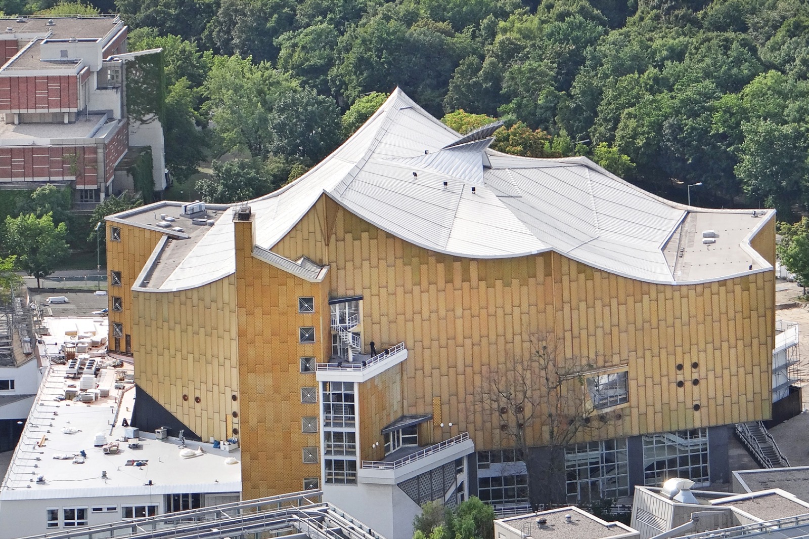 Die Berliner Philharmonie, äußerlich unverändert seit ihrer Eröffnung 1963, hier auf einer Aufnahme von 2013