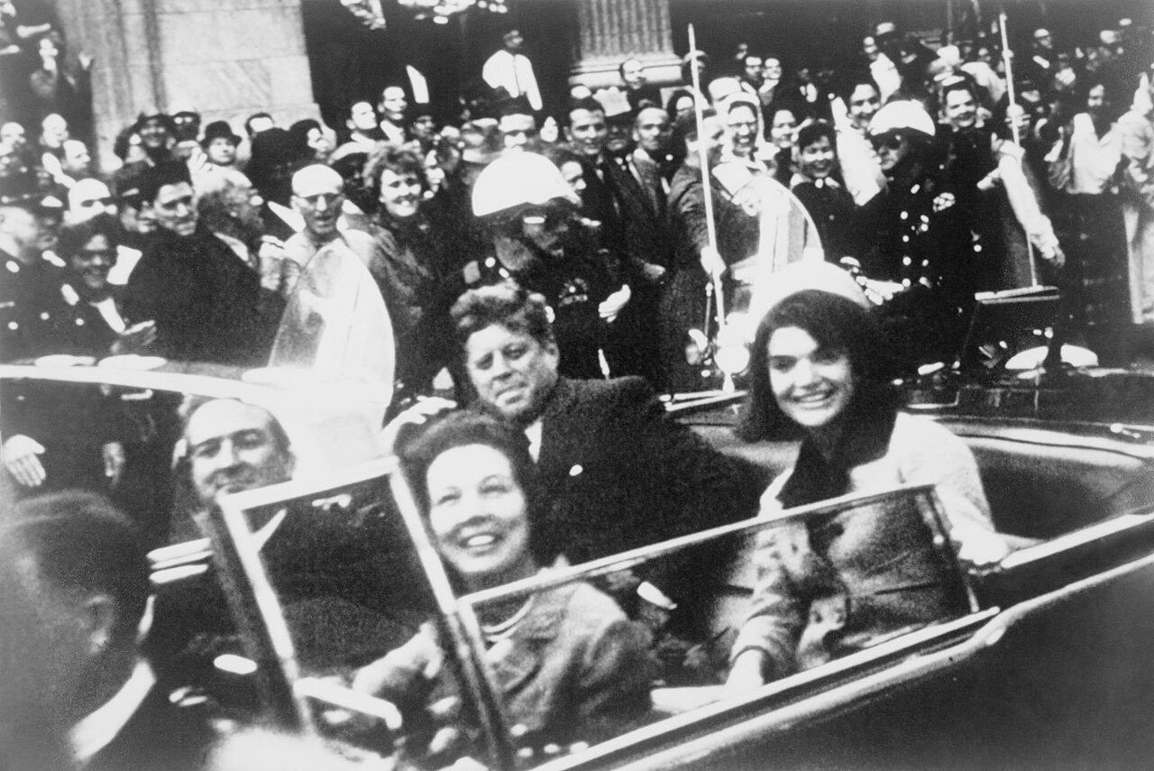 Kennedys Wagenkolonne in Dallas, 22. November 1963