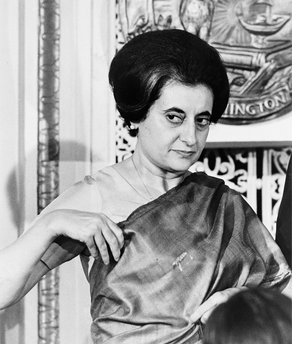 Indira Gandhi bei einer Pressekonferenz in Washington, 1966