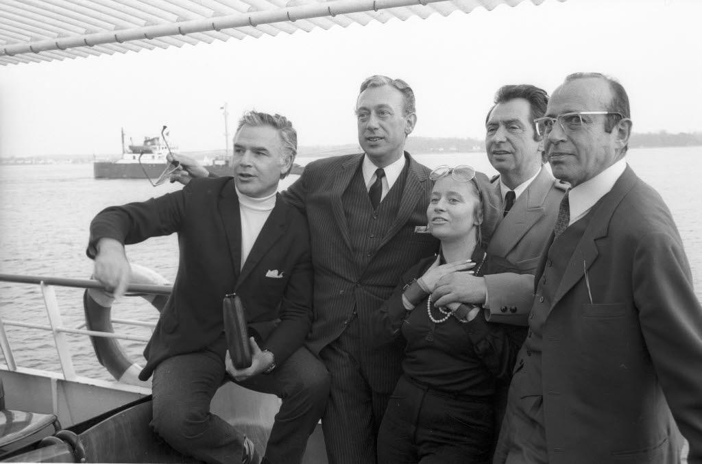 Joachim Fuchsberger, Horst Tappert, Hilde Brand, Regisseur Alfred Vohrer und Konrad Georg auf Fördefahrt mit der Mönkeberg