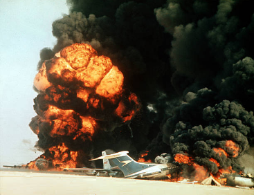 Die gesprengten Passagierflugzeuge auf dem „Revolutionsflughafen" Dawson's Field