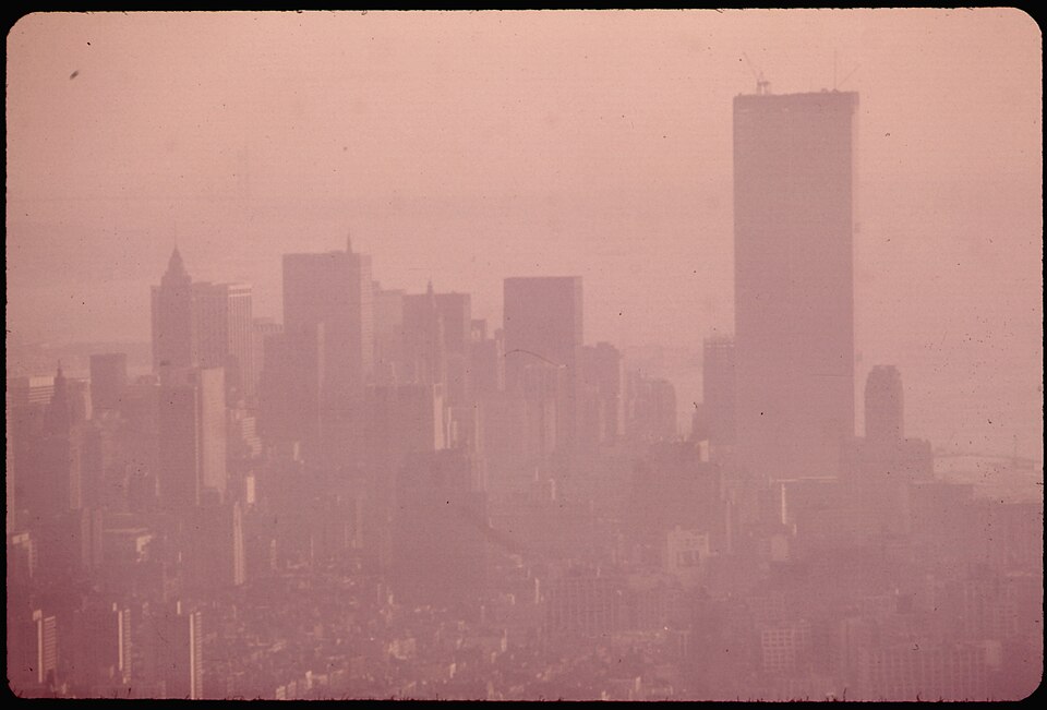 Skyline von Manhattan mit dem World Trade Center, New York in den 1970er Jahren