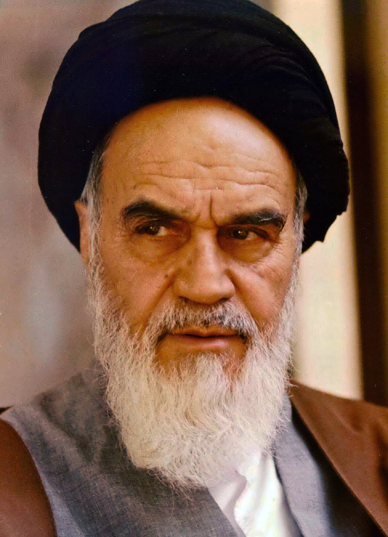 Ayatollah Ruhollah Chomeini, Führer der Iranischen Revolution