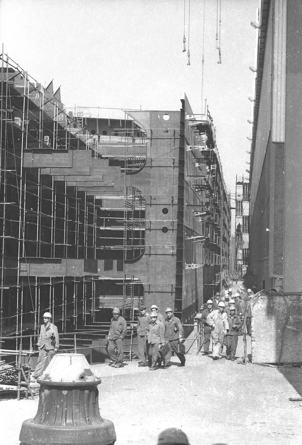 Die HDW-Werft in Kiel, von der Werftenkrise getroffen