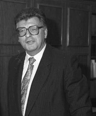 Philipp Jenninger, Bundestagspräsident, dessen Rede zum 10. November 1988 zum Eklat wird