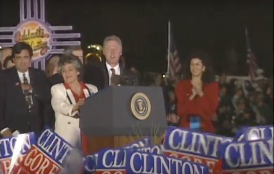 Bill Clinton bei einer Wahlkampfveranstaltung mit Al Gore, November 1996