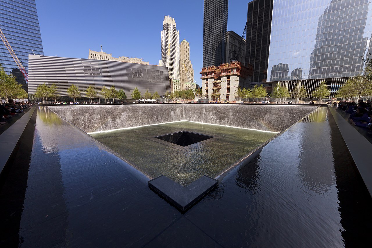 Das Mahnmal am Ground Zero in New York für die Opfer des 11. September
