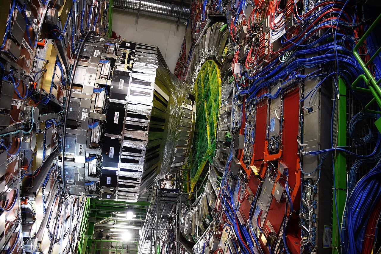 Der CMS-Detektor am CERN, wo 2012 das Higgs-Boson nachgewiesen wird