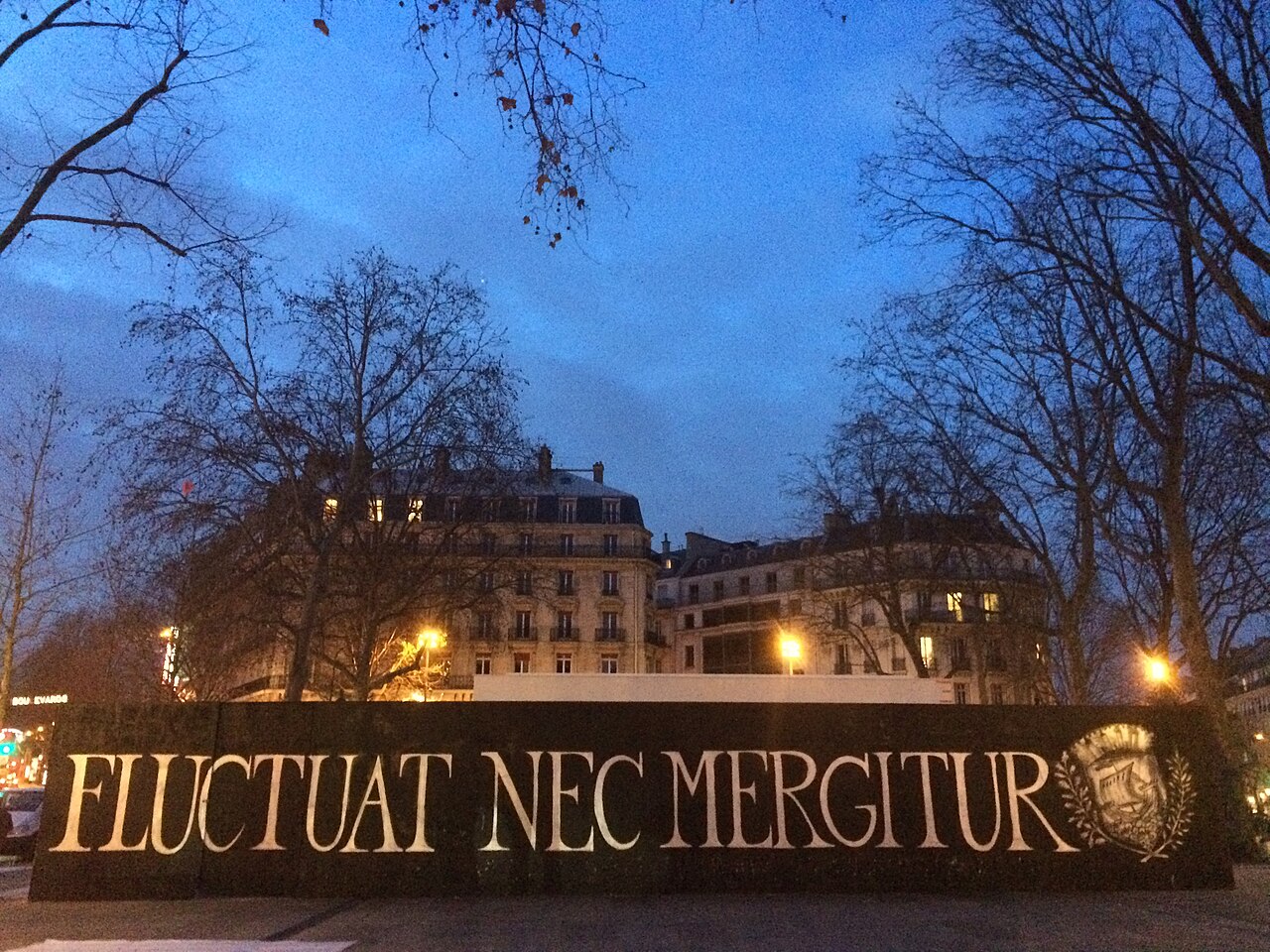 Der Place de la République in Paris — 2015 von Terror getroffen