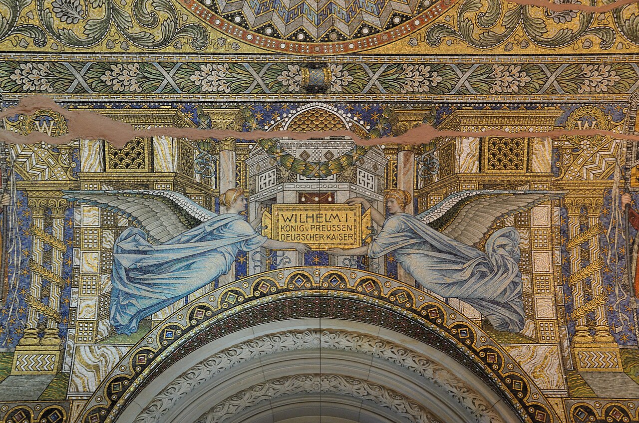 Die Kaiser-Wilhelm-Gedächtniskirche am Berliner Breitscheidplatz