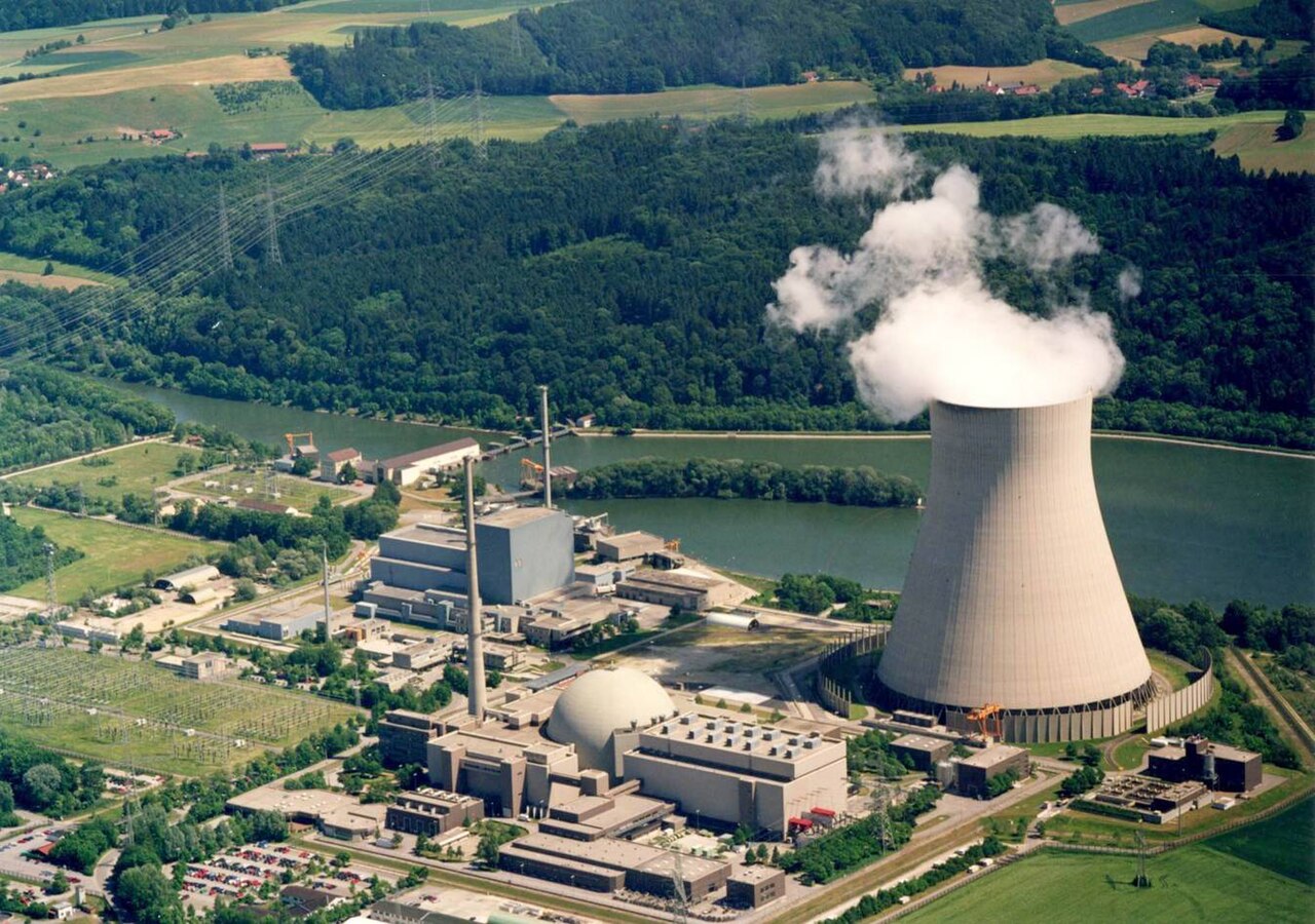 Das Kernkraftwerk Isar 2 — 2023 gehen Deutschlands letzte Meiler vom Netz