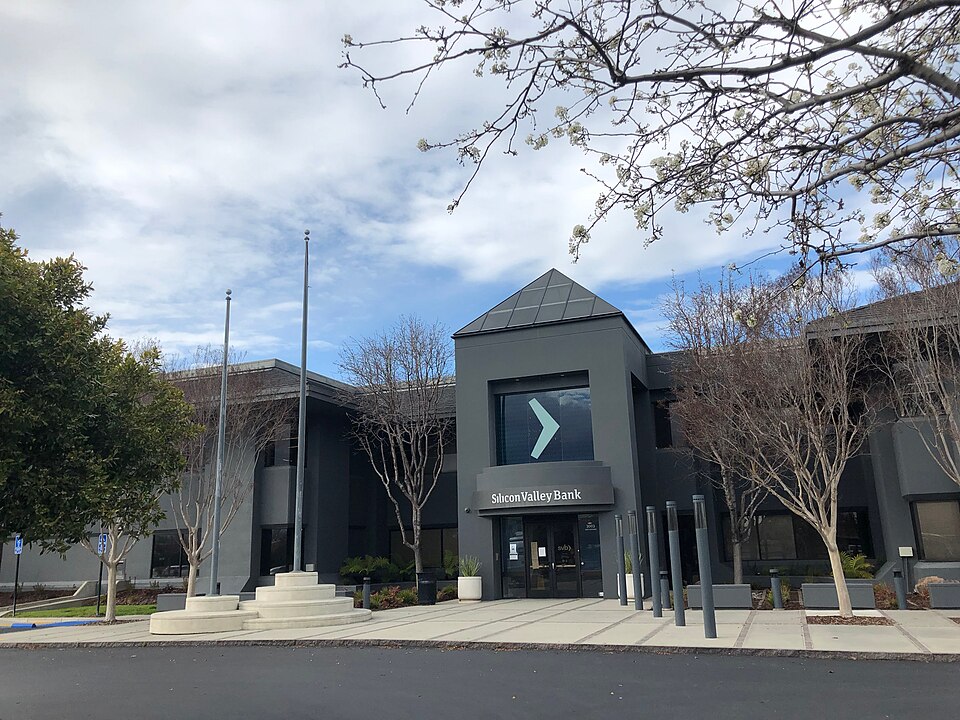 Eingang der Silicon-Valley-Bank-Zentrale in Santa Clara, Kalifornien