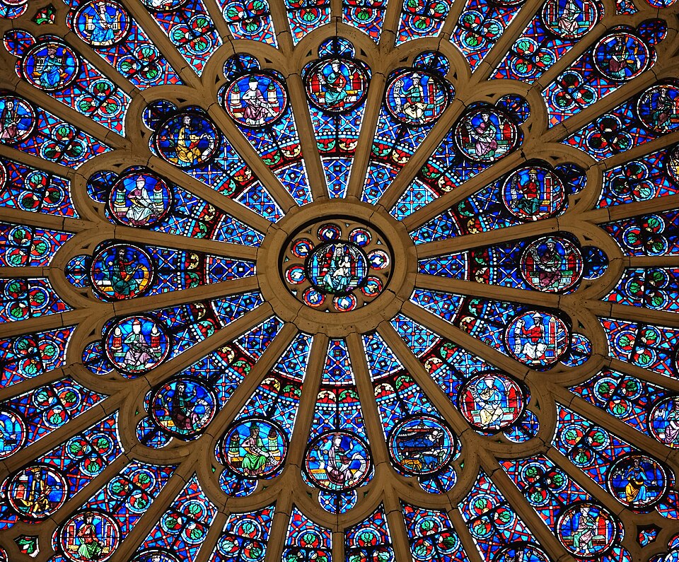 Das restaurierte Innere der Kathedrale Notre-Dame mit der Nordrosette, Dezember 2024