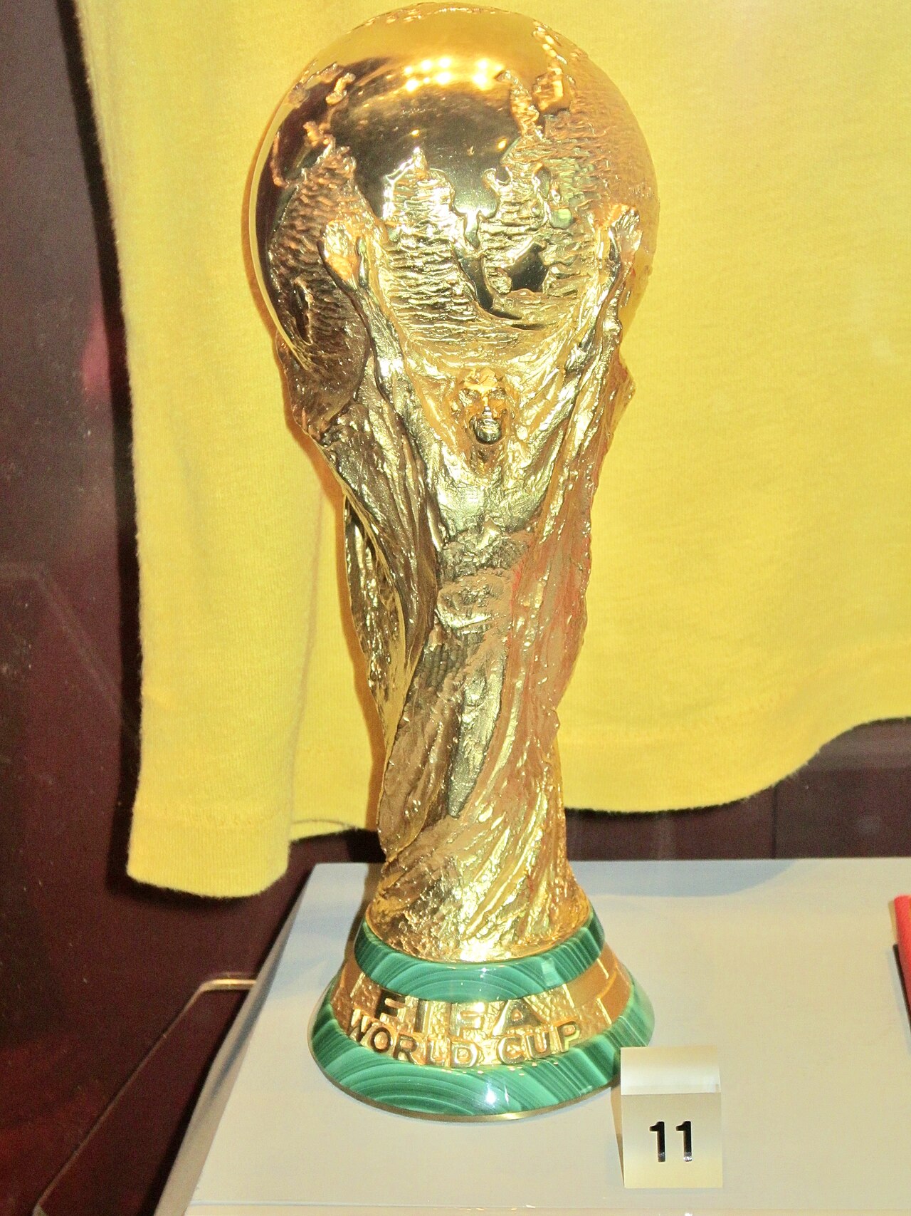 Der WM-Pokal — 2026 scheitert Deutschland an Paraguay